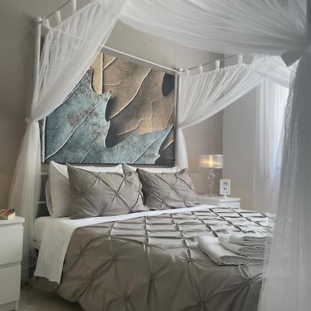 Al Politeama Rooms B&B Palermo Kültér fotó