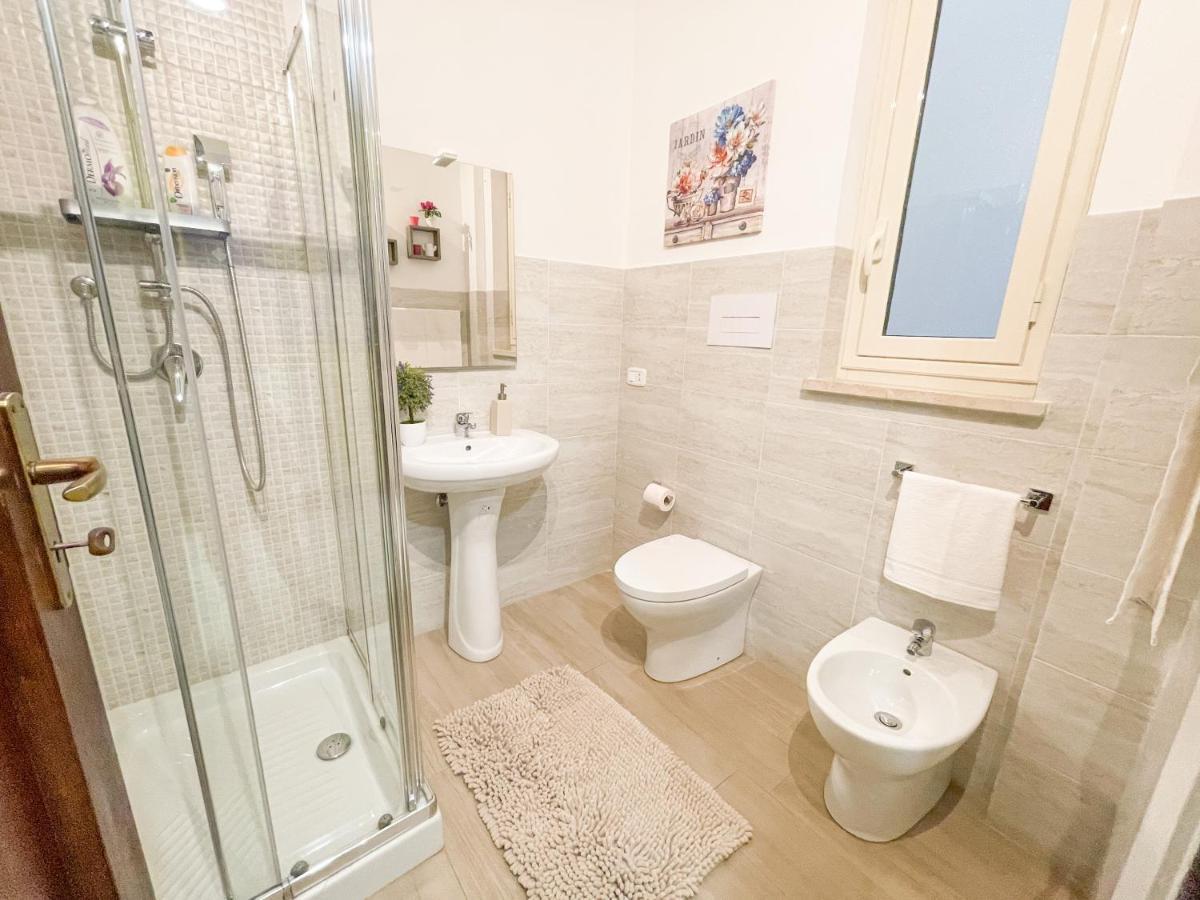 Al Politeama Rooms B&B Palermo Kültér fotó