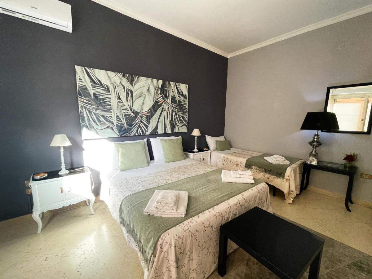 Al Politeama Rooms B&B Palermo Kültér fotó